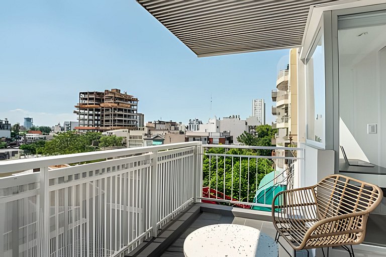 Moderno Studio con Gran Vista