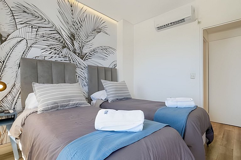 Amplio y Moderno con Piscina, BBQ, Sauna y Vistas