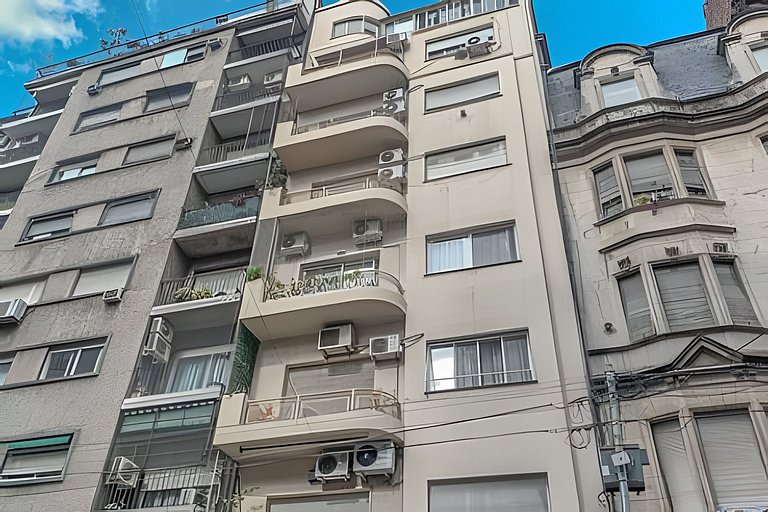 Amplio Ideal Familias en lo Mejor de Recoleta