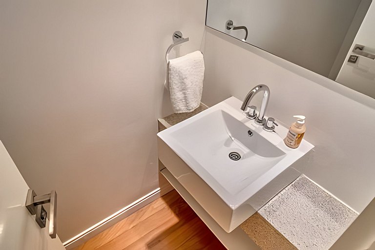 Super Moderno con Piscina, BBQ, Sauna y Seguridad