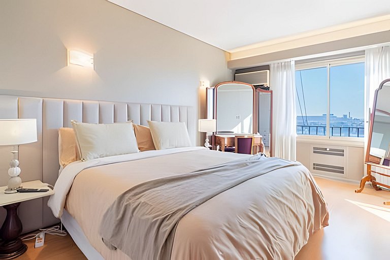 Amplio y Céntrico en Av. Libertador Ideal Familias