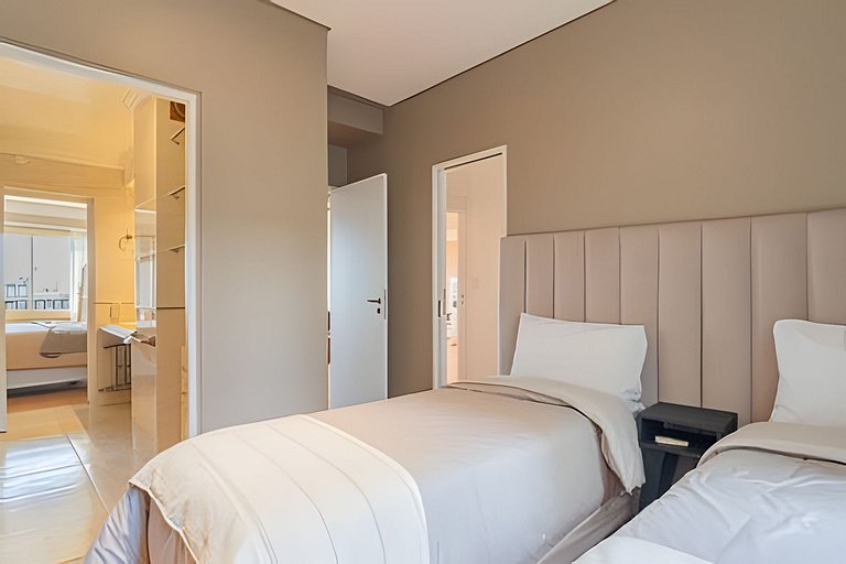 Amplio y Céntrico en Av. Libertador Ideal Familias