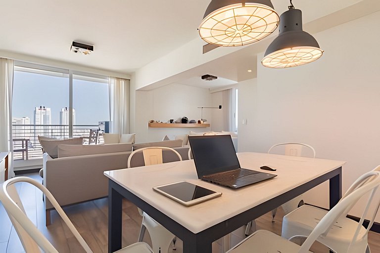 Excepcional con Vistas y Piscina, Gimnasio y Sauna