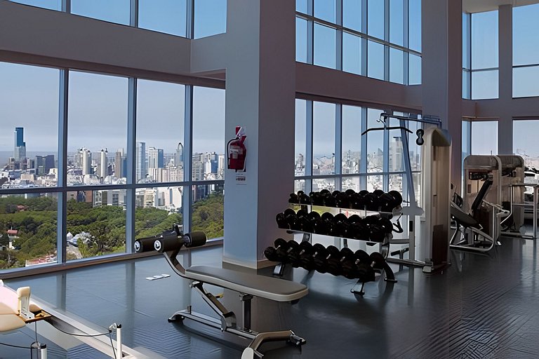 Espectacular Studio con Super Vistas, Piscina, Gym