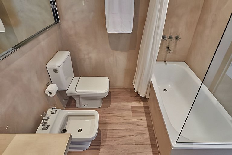 Excepcional con Vistas y Piscina, Gimnasio y Sauna