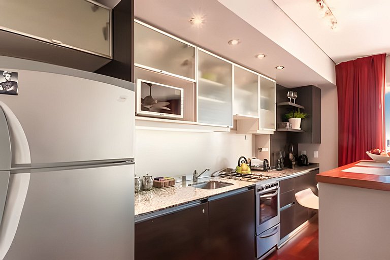 Espectacular Studio con Super Vistas, Piscina, Gym