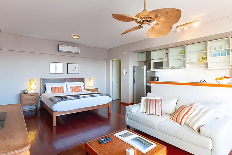 Espectacular Studio con Super Vistas, Piscina, Gym