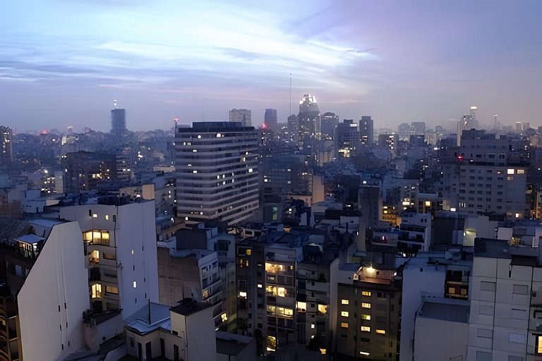 Espectacular Vista a la Ciudad y Mágico Atardecer!