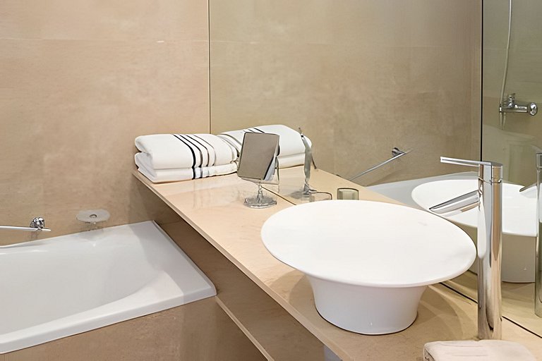 Espectacular Edificio 5* 2 Piscinas, Gym y BBQ