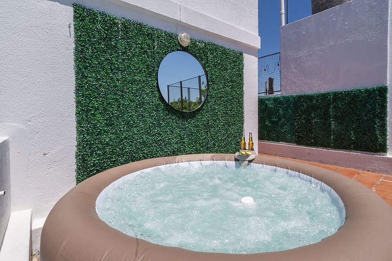 Ideal Familias con Terraza Privada, BBQ y Jacuzzi!