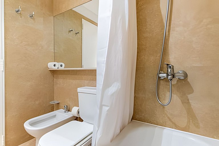 Lujo Edificio 5* Piscina Climatizada y Gimnasio