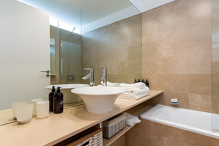 Lujo Edificio 5* Piscina Climatizada y Gimnasio