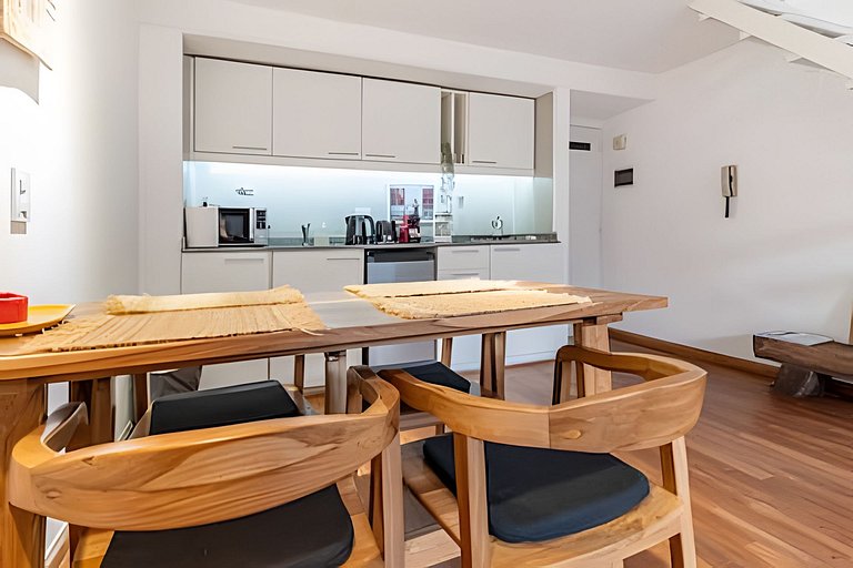 Cool Duplex en Palermo Chico con Patio Privado!