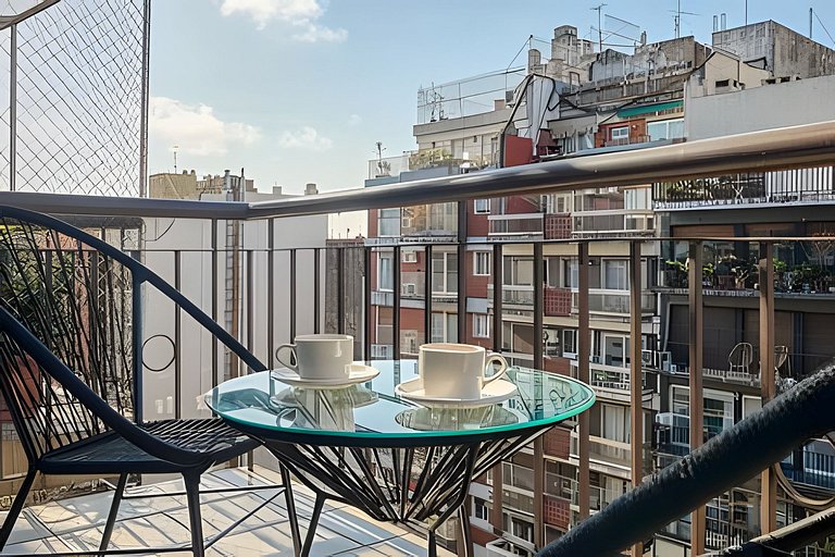 Luminoso y Cómodo Dúplex en el Corazón de Recoleta