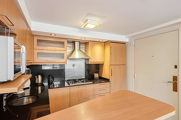 Luminoso y Cómodo Dúplex en el Corazón de Recoleta