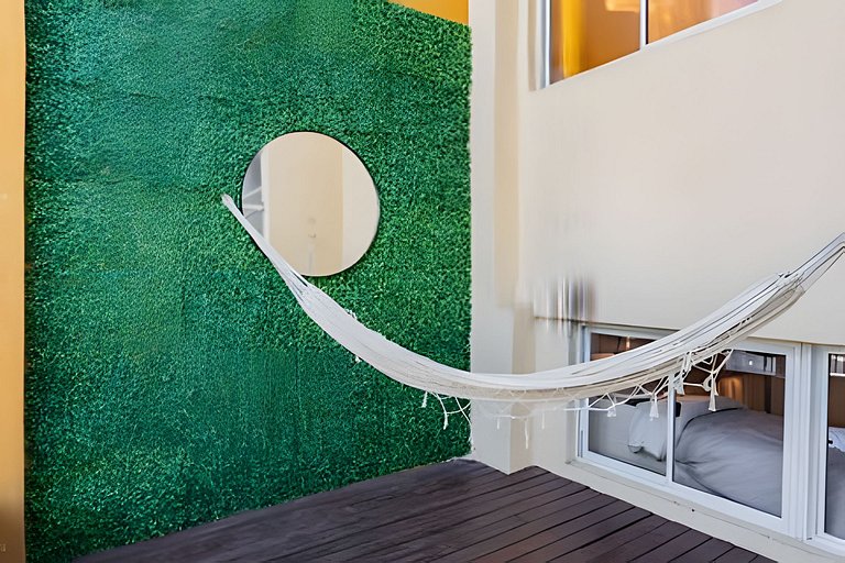 Great house w/ private terrace BBQ & Jacuzzi