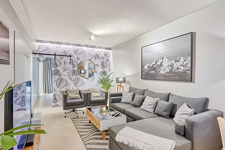 Diego - Cervino 3860 · Luxury Apartment w/ private patio chi