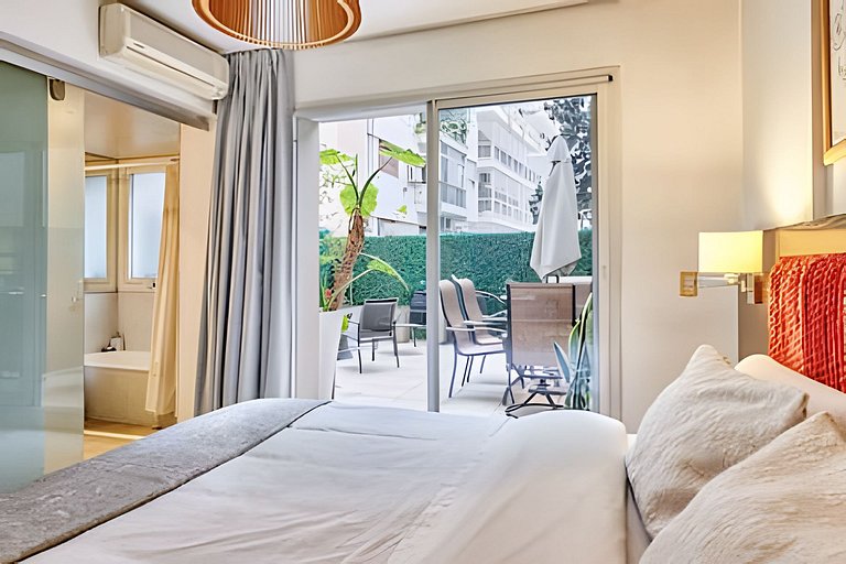 Diego - Cervino 3860 · Luxury Apartment w/ private patio chi