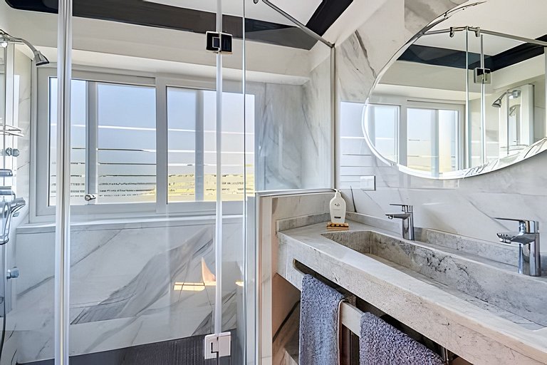 Espacioso 3BR y 2 Terrazas Cerca de Parques