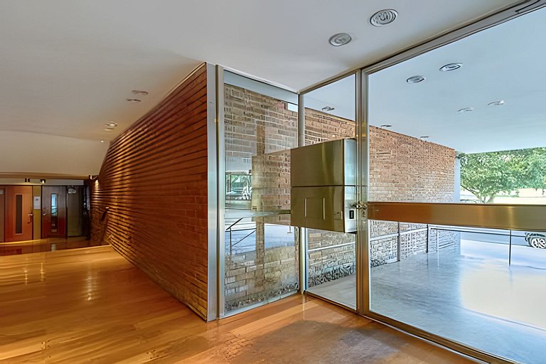 Espacioso 3BR y 2 Terrazas Cerca de Parques