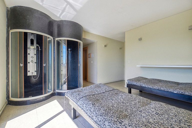 Amplio y Moderno con Piscina, BBQ, Sauna y Vistas