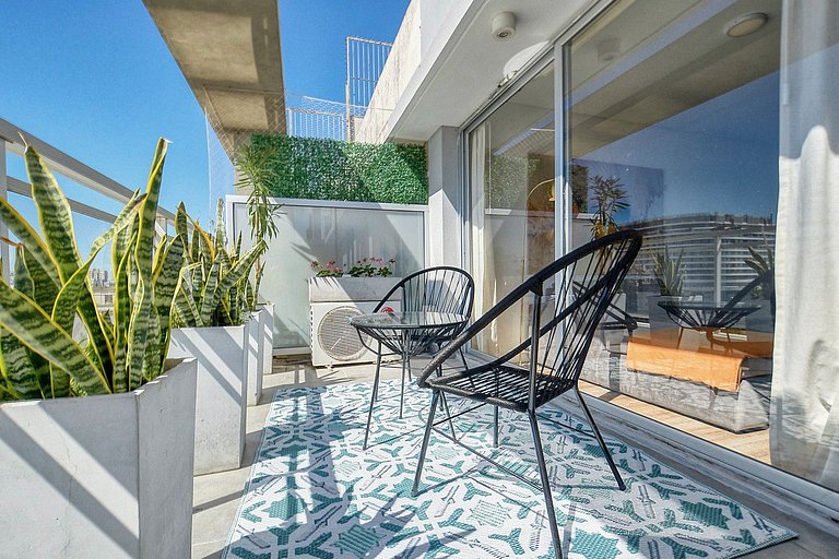 Amplio y Moderno con Piscina, BBQ, Sauna y Vistas