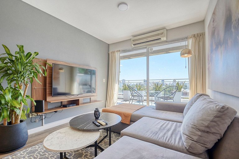 Amplio y Moderno con Piscina, BBQ, Sauna y Vistas