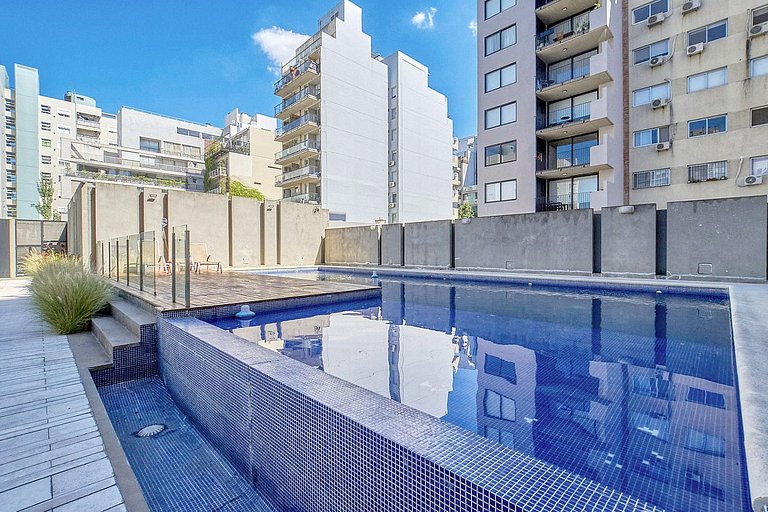 Amplio y Moderno con Piscina, BBQ, Sauna y Vistas