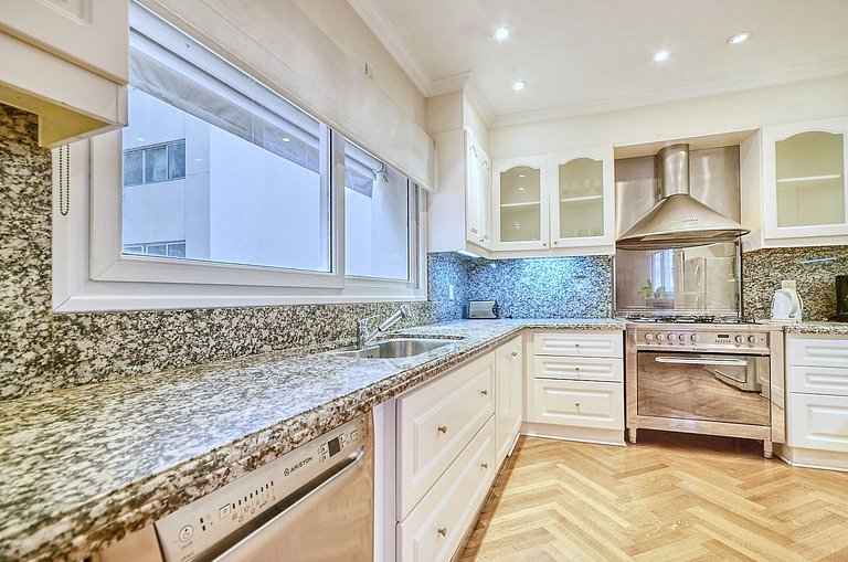 Majestuoso Estilo Frances en Recoleta Mesa de Pool